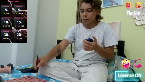 Snapshot of skinny18sexy chatting on 23, 5, 2026 skinny online show from 23, 5, 2026