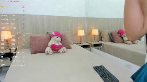 Adara online show from 31, 3, 2026