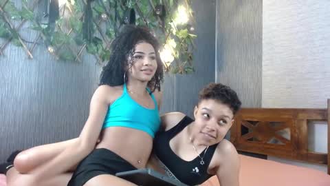 Snapshot of skinny_hot_girls_hard chatting on 4, 4, 2026 skinny_hot_girls_hard online show from 4, 4, 2026