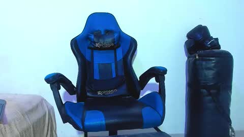 skinny marked online show from 23, 12, 2025