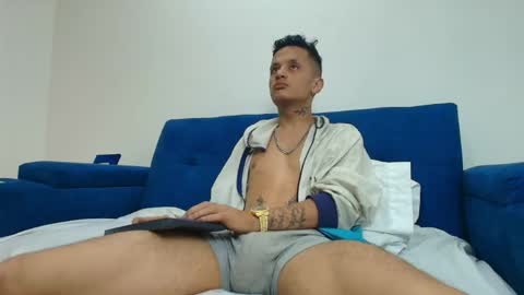Snapshot of skinny_zeth chatting on 21, 5, 2026 Skinny Zeth online show from 21, 5, 2026