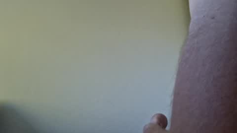 Snapshot of skinnyb24 chatting on 30, 4, 2026 skinnyb24 online show from 30, 4, 2026