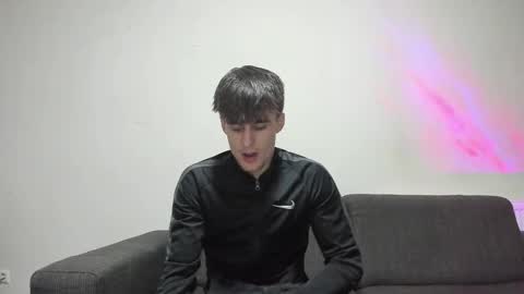 Snapshot of skinnyguywithbigd chatting on 7, 1, 2025 skinnyguywithbigd online show from 7, 1, 2025