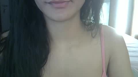 skinnykittencam online show from 10, 4, 2026