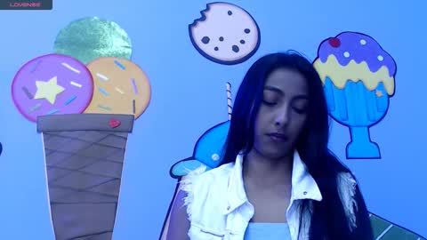 Snapshot of skinnysexzara18 chatting on 1, 3, 2026 zarfa online show from 1, 3, 2026