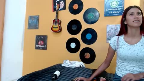 Snapshot of skinnyverus18 chatting on 3, 3, 2026 VERUS online show from 3, 3, 2026