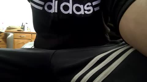 Snapshot of skorpioboy chatting on 21, 12, 2025 Pussy fan online show from 21, 12, 2025