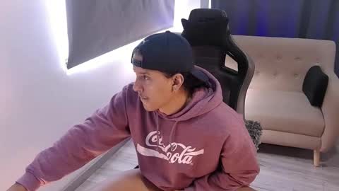 Liam Vokov online show from 25, 3, 2026