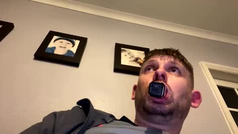 Snapshot of skuzzy25 chatting on 13, 2, 2026 skuzzy25 online show from 13, 2, 2026