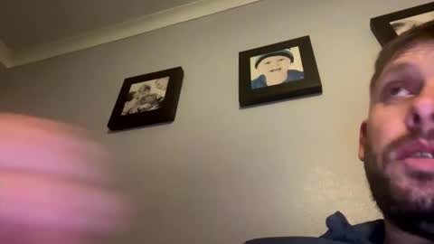 Snapshot of skuzzy25 chatting on 3, 5, 2026 skuzzy25 online show from 3, 5, 2026