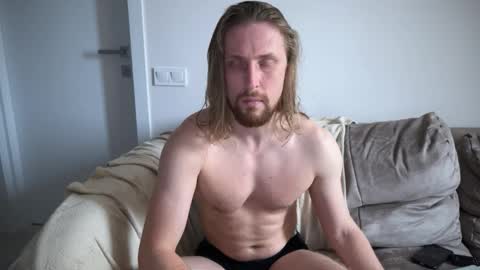 Snapshot of sky_guy25 chatting on 15, 1, 2025 sky_guy25 online show from 15, 1, 2025