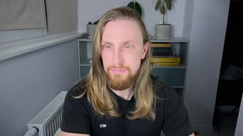 sky_guy25 online show from 15, 11, 2025