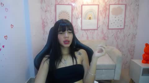 sky_sweet_a online show from 18, 12, 2025