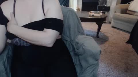 SKYLE   online show from 1, 3, 2026