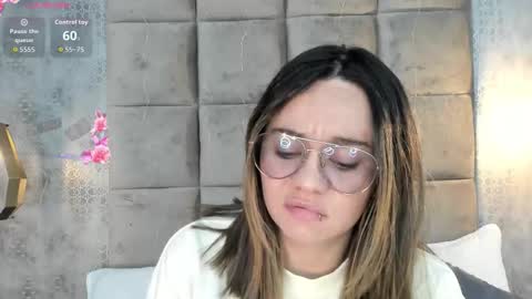 Snapshot of skyjunne chatting on 22, 2, 2026 Sky June online show from 22, 2, 2026