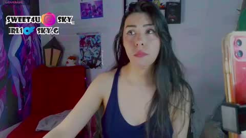 Snapshot of skylady05 chatting on 23, 4, 2026 millie online show from 23, 4, 2026