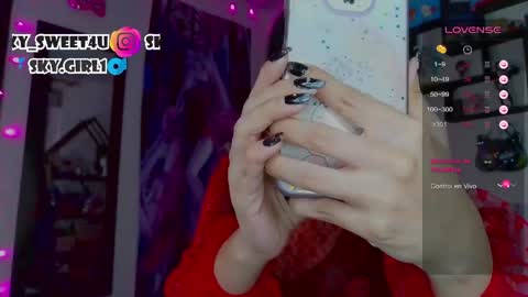 Snapshot of skylady05 chatting on 27, 4, 2026 millie online show from 27, 4, 2026