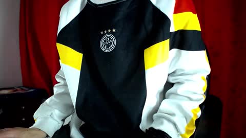 Snapshot of skyler_wild chatting on 11, 1, 2026 Skyler online show from 11, 1, 2026