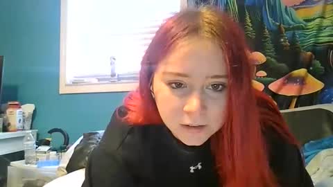 Snapshot of skylerrayy chatting on 17, 10, 2025 skylerrayy online show from 17, 10, 2025