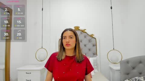 Snapshot of skylerwhite02 chatting on 13, 4, 2026 Skyler online show from 13, 4, 2026