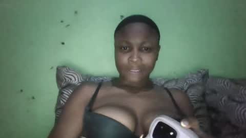 Snapshot of skylour chatting on 14, 4, 2026 Skylour online show from 14, 4, 2026