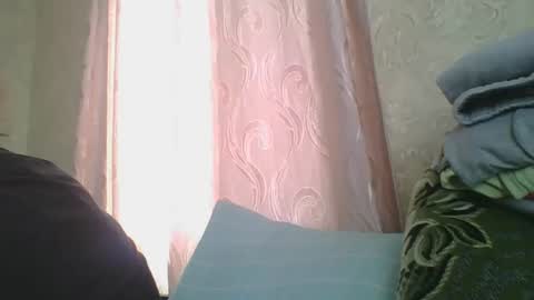 skyressie333 online show from 27, 10, 2025