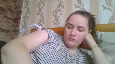 skyressie333 online show from 15, 12, 2025