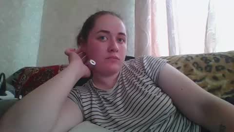 Snapshot of skyressie333 chatting on 26, 5, 2026 skyressie333 online show from 26, 5, 2026