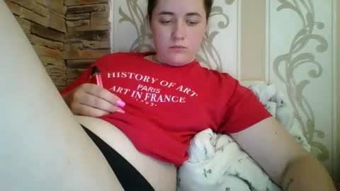 Snapshot of skyressie333 chatting on 18, 7, 2026 skyressie333 online show from 18, 7, 2026
