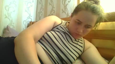 Snapshot of skyressie333 chatting on 28, 7, 2026 skyressie333 online show from 28, 7, 2026