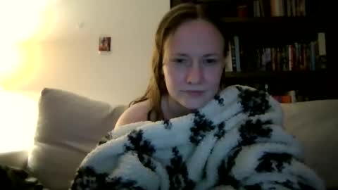 Snapshot of skywinters chatting on 9, 5, 2026 Sky Winters online show from 9, 5, 2026