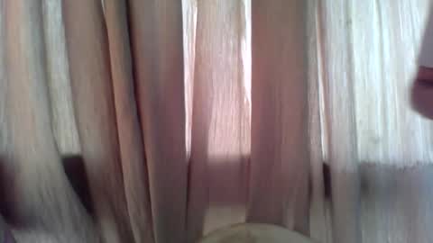 Add me on hangout sjcool1998 online show from 21, 12, 2025