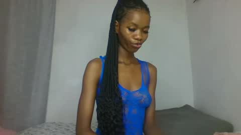 Snapshot of slaybby chatting on 22, 9, 2025 Slaybby online show from 22, 9, 2025