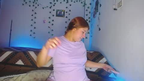Snapshot of sleyandluna1 chatting on 2, 7, 2026 sleyandluna1 online show from 2, 7, 2026
