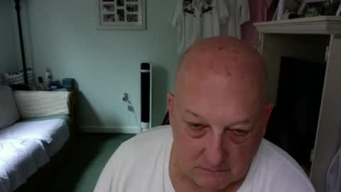 Snapshot of slick50000 chatting on 14, 10, 2025 slick50000 online show from 14, 10, 2025