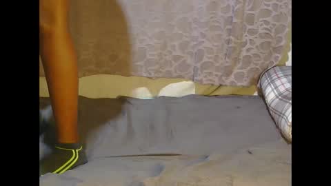 slim_girl01 online show from 10, 9, 2025