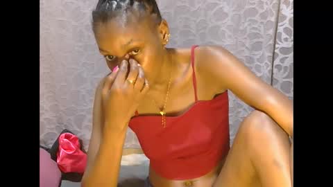 slim_girl01 online show from 20, 12, 2025