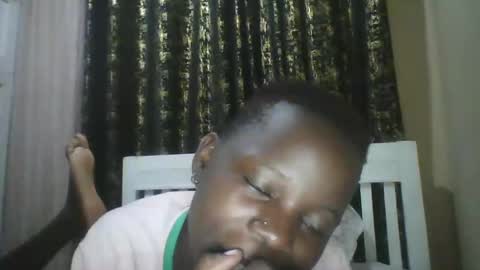 slim_petite_ebony online show from 26, 12, 2024