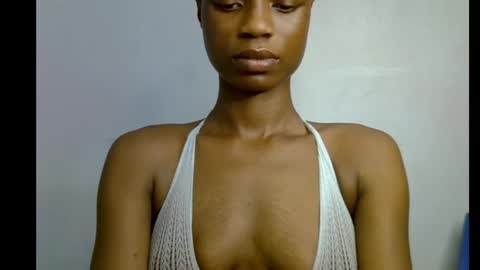 Snapshot of slim_petitqueen chatting on 11, 5, 2026 Alice online show from 11, 5, 2026