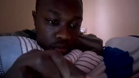 Snapshot of slimbaemagnus chatting on 18, 5, 2026 AlexShakul online show from 18, 5, 2026