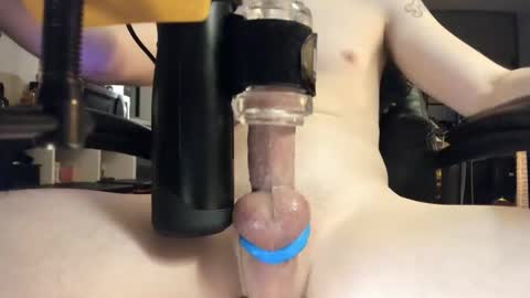 Slimguerrilla online show from 8, 11, 2025