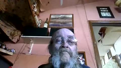 Snapshot of slimshady5265 chatting on 8, 2, 2026 slimshady5265 online show from 8, 2, 2026
