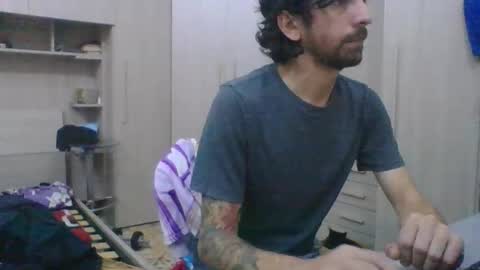 SlimTeaser089 online show from 1, 12, 2025