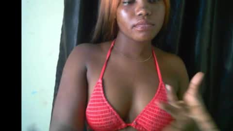 Snapshot of slimthick_tinah chatting on 25, 2, 2026 TINA online show from 25, 2, 2026