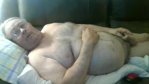 Snapshot of slippery_duck chatting on 10, 5, 2026 slippery_duck online show from 10, 5, 2026