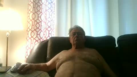 Snapshot of slippery_duck chatting on 16, 5, 2026 slippery_duck online show from 16, 5, 2026