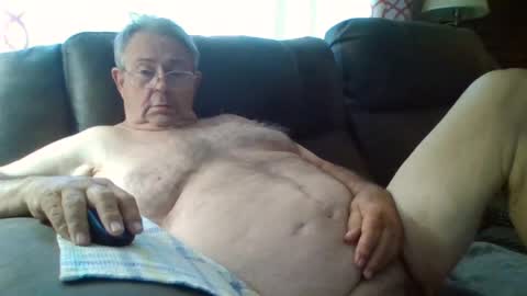 Snapshot of slippery_duck chatting on 29, 7, 2026 slippery_duck online show from 29, 7, 2026