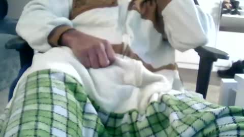 slipperyballs900 online show from 15, 2, 2026