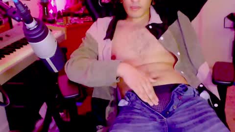 Snapshot of sloburnbabyx chatting on 8, 3, 2025 sloburnbabyx online show from 8, 3, 2025