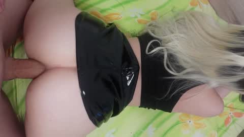 Snapshot of sloppy_slut__420 chatting on 17, 3, 2026 Stiven and Laura online show from 17, 3, 2026